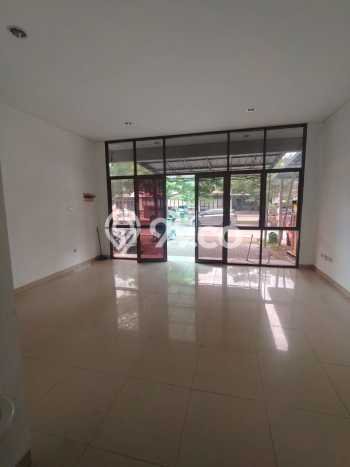 Unit Ruko Paling Strategis di Cakung Jakarta Timur dengan LB 90m2 Unit Ruko Paling Strategis di Cakung Jakarta Timur dengan LB 90m2
