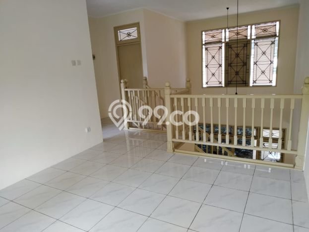 Ready to Use! Luxury House LT 270m2 Desain Modern di Bintaro Ready to Use! Luxury House LT 270m2 Desain Modern di Bintaro