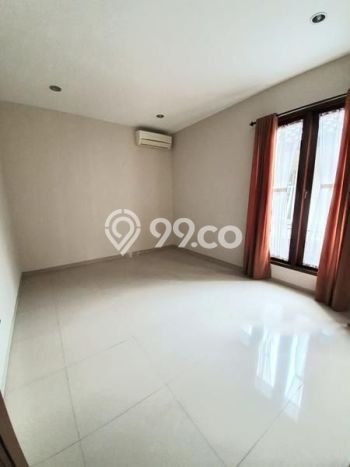 Rumah Elit Modern Tanpa Renovasi di Bintaro Tangerang Selatan Rumah Elit Modern Tanpa Renovasi di Bintaro Tangerang Selatan