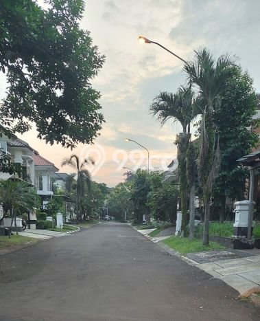 Rumah Elit Modern Tanpa Renovasi di Bintaro Tangerang Selatan Rumah Elit Modern Tanpa Renovasi di Bintaro Tangerang Selatan