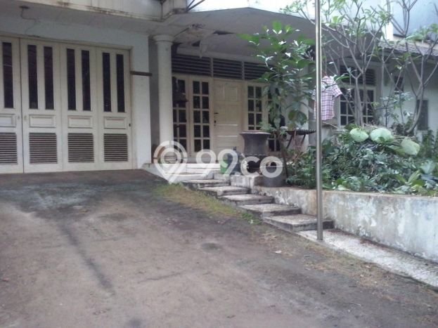 Rumah Luxury Modern Siap Huni di Pondok Indah Jakarta Selatan Rumah Luxury Modern Siap Huni di Pondok Indah Jakarta Selatan