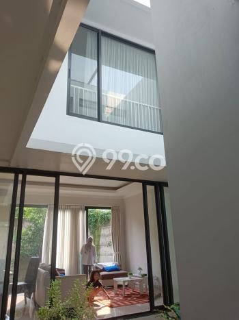 PROPERTI PILIHAN! Rumah Asri area Sektor 7-Bintaro, LT 310m² Bangunan 240m² PROPERTI PILIHAN! Rumah Asri area Sektor 7-Bintaro, LT 310m² Bangunan 240m²