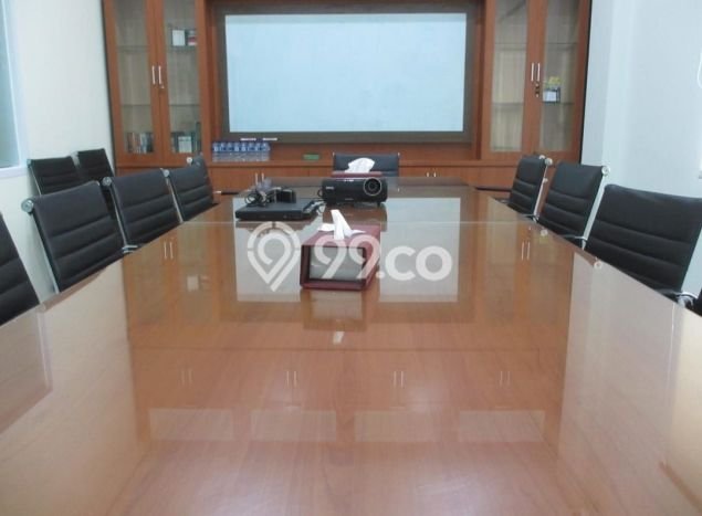 Unit Kantor Dijual di Jakarta Selatan LT 876m2 & LB 689m2 Unit Kantor Dijual di Jakarta Selatan LT 876m2 & LB 689m2