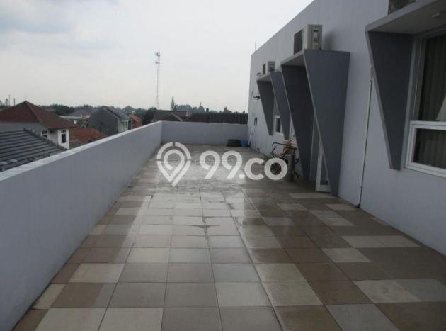 Unit Kantor Dijual di Jakarta Selatan LT 876m2 & LB 689m2 Unit Kantor Dijual di Jakarta Selatan LT 876m2 & LB 689m2