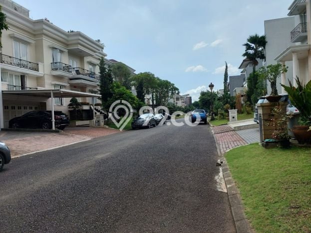 Rumah Mewah LB 1396m2 Siap Pakai Desain Elegan di Gading Serpong, Tangerang Rumah Mewah LB 1396m2 Siap Pakai Desain Elegan di Gading Serpong, Tangerang