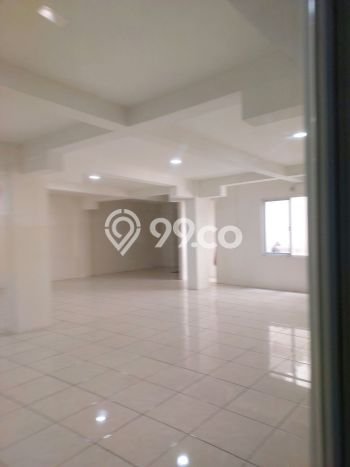 Gudang Disewakan Kawasan BSD, Luas 500m², Jalan Utama, Lokasi Bagus Gudang Disewakan Kawasan BSD, Luas 500m², Jalan Utama, Lokasi Bagus
