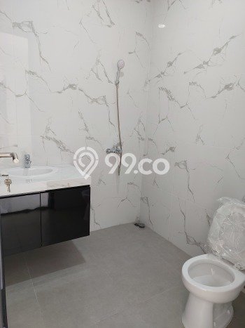 Dijual Rumah Mewah Elegan Dengan View Eksklusif di Bintaro, Tangerang Selatan Dijual Rumah Mewah Elegan Dengan View Eksklusif di Bintaro, Tangerang Selatan