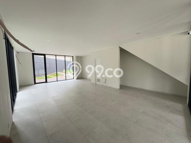 Ruko Dijual di Tangerang Selatan LT 111m2 & LB 219m2 Lokasi Terbaik! Ruko Dijual di Tangerang Selatan LT 111m2 & LB 219m2 Lokasi Terbaik!