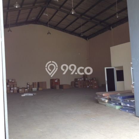 LOKASI PREMIUM! Gudang di Cipondoh, Luas 300m2m², Area Komersial LOKASI PREMIUM! Gudang di Cipondoh, Luas 300m2m², Area Komersial