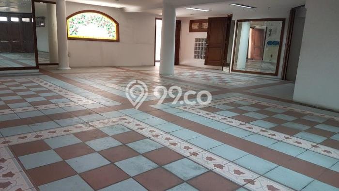 Rumah Sederhana Dijual Lokasi Kelapa Gading 5 Kamar dengan Luas Tanah 616m2 Rumah Sederhana Dijual Lokasi Kelapa Gading 5 Kamar dengan Luas Tanah 616m2
