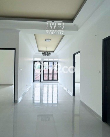 Jual Rumah Mewah Elegan Dengan View Eksklusif di BSD Griya Loka, Tangerang Jual Rumah Mewah Elegan Dengan View Eksklusif di BSD Griya Loka, Tangerang