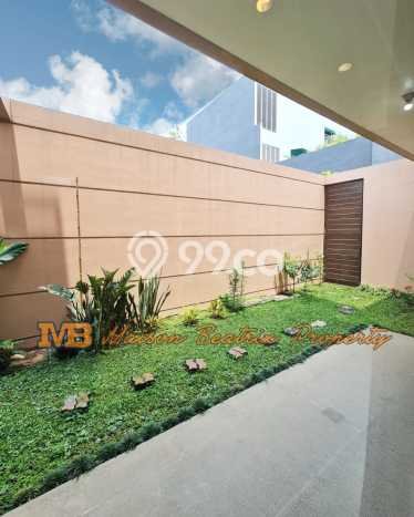 Ready to Use! Premium House LT 550m2 Desain Elegan di BSD Green Cove Ready to Use! Premium House LT 550m2 Desain Elegan di BSD Green Cove