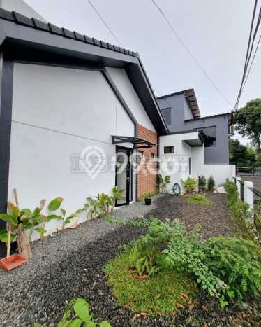 Rumah Minimalis 3 KT di BSD Griya Loka Tangerang Full Furnished Rumah Minimalis 3 KT di BSD Griya Loka Tangerang Full Furnished