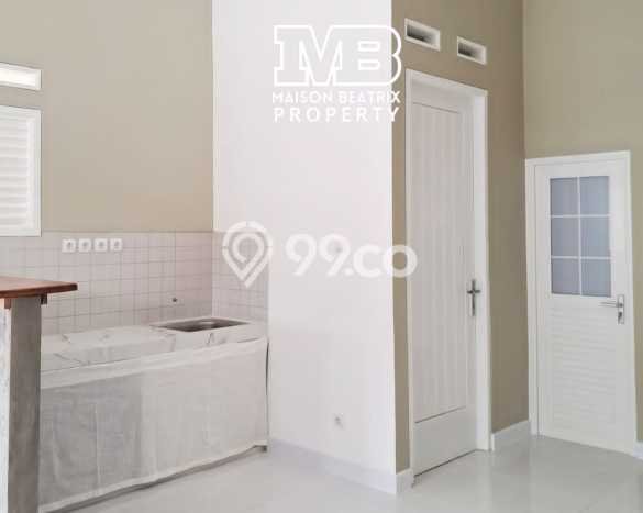 Rumah Modern 3 KT di BSD Tangerang Semi Furnished Rumah Modern 3 KT di BSD Tangerang Semi Furnished