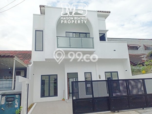 For Sale! Luxury House LT 135m2 Desain Modern di BSD For Sale! Luxury House LT 135m2 Desain Modern di BSD