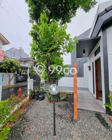 Rumah Minimalis 3 KT di BSD Griya Loka Tangerang Full Furnished Rumah Minimalis 3 KT di BSD Griya Loka Tangerang Full Furnished