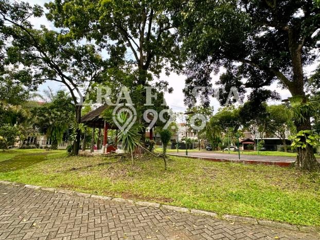 Rumah Luxury Modern Tanpa Renovasi di BSD Kencana Loka Tangerang Rumah Luxury Modern Tanpa Renovasi di BSD Kencana Loka Tangerang