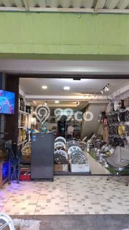 Ruko Area Komersial di Graha Raya, Luas 118m², Jalan Utama Ruko Area Komersial di Graha Raya, Luas 118m², Jalan Utama