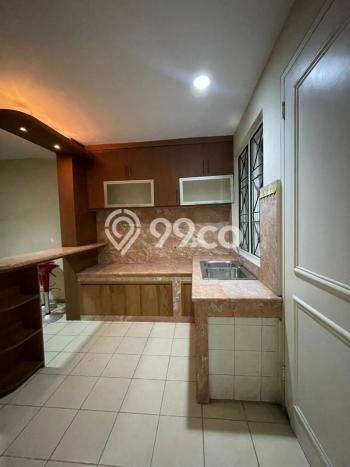 Disewakan! Rumah 3 Kamar Tidur &
3 Kamar Mandi di Lippo Karawaci, Tangerang Disewakan! Rumah 3 Kamar Tidur &
3 Kamar Mandi di Lippo Karawaci, Tangerang