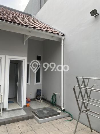 Disewakan! Rumah 4 Kamar Tidur &
3 Kamar Mandi di Alam Sutera, Tangerang Disewakan! Rumah 4 Kamar Tidur &
3 Kamar Mandi di Alam Sutera, Tangerang