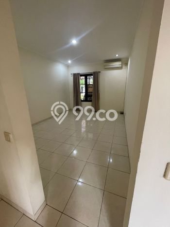 Rumah Modern 3 KT di Lippo Karawaci Tangerang Semi Furnished Rumah Modern 3 KT di Lippo Karawaci Tangerang Semi Furnished