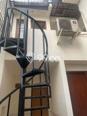 Rumah Modern 3 KT di Lippo Karawaci Tangerang Semi Furnished Rumah Modern 3 KT di Lippo Karawaci Tangerang Semi Furnished
