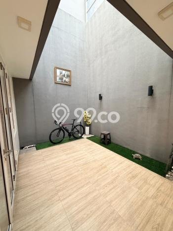 Rumah Luxury Modern Siap Huni di Gading Serpong Tangerang Rumah Luxury Modern Siap Huni di Gading Serpong Tangerang