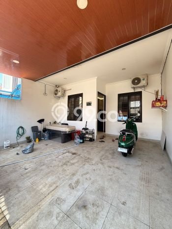Rumah Luas Asri 3 KT Siap Pakai di Serpong Regency Melati Mas Tangerang Selatan Rumah Luas Asri 3 KT Siap Pakai di Serpong Regency Melati Mas Tangerang Selatan