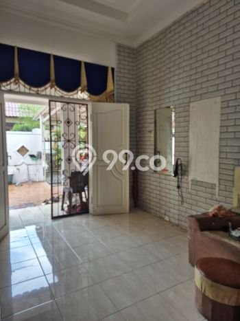 Jual Rumah Eksklusif 3 KT di Villa Melati Mas, Tangerang Selatan Jual Rumah Eksklusif 3 KT di Villa Melati Mas, Tangerang Selatan