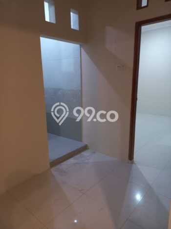 Dijual Rumah Luas Megah Dengan View Cantik di Taman Royal, Tangerang Dijual Rumah Luas Megah Dengan View Cantik di Taman Royal, Tangerang