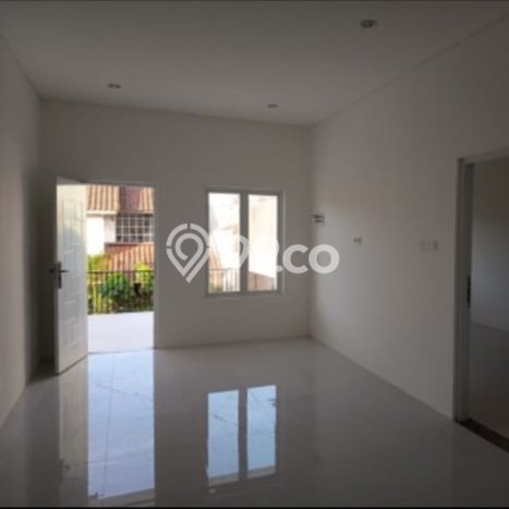 Rumah Mewah Siap Huni LT 185m2 di Serpong Utara, Tangerang Selatan Rumah Mewah Siap Huni LT 185m2 di Serpong Utara, Tangerang Selatan