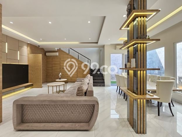 Hunian Elit LB 280m2 Siap Huni Desain Elegan di Gading Serpong Pondok Hijau Golf, Tangerang Hunian Elit LB 280m2 Siap Huni Desain Elegan di Gading Serpong Pondok Hijau Golf, Tangerang