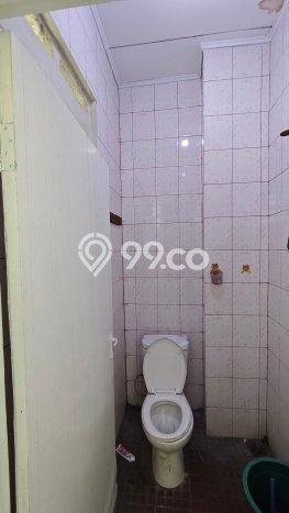 Ruko Lokasi Premium di Karawaci, Luas 972m², For Rent Ruko Lokasi Premium di Karawaci, Luas 972m², For Rent