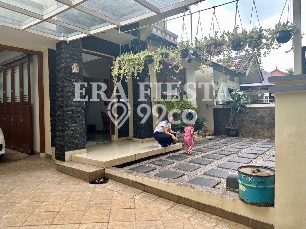 Rumah Luxury Modern Tanpa Renovasi di BSD Kencana Loka Tangerang Rumah Luxury Modern Tanpa Renovasi di BSD Kencana Loka Tangerang