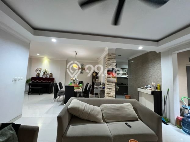 Jual Rumah Mewah Megah Dengan View Eksklusif di BSD City, Tangerang Jual Rumah Mewah Megah Dengan View Eksklusif di BSD City, Tangerang