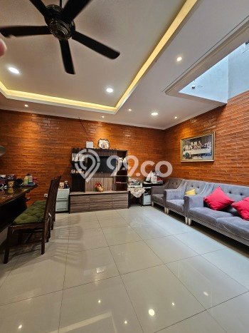 Dijual Hunian Rumah Terawat 4 Kamar di Gading Serpong Cluster Bohemia, Tangerang Dijual Hunian Rumah Terawat 4 Kamar di Gading Serpong Cluster Bohemia, Tangerang
