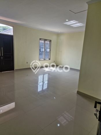 Hunian Elit LB 450m2 Siap Huni Desain Elegan di Modernland, Tangerang Hunian Elit LB 450m2 Siap Huni Desain Elegan di Modernland, Tangerang