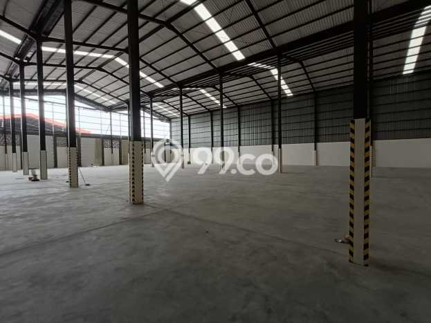 Gudang untuk disewa di Benda punya LT 1638m2 & LB 1638m2 harga sewa kompetitif Gudang untuk disewa di Benda punya LT 1638m2 & LB 1638m2 harga sewa kompetitif