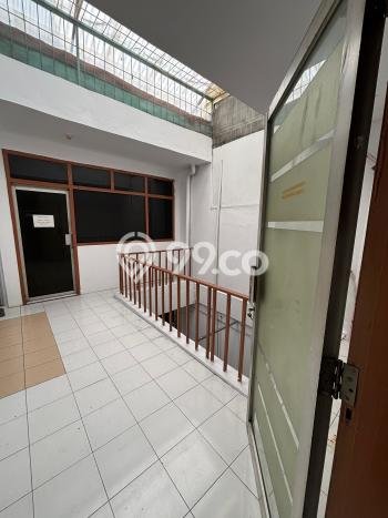 Ruko Lokasi Strategis Kawasan Pluit, Luas 200m², Disewakan Ruko Lokasi Strategis Kawasan Pluit, Luas 200m², Disewakan