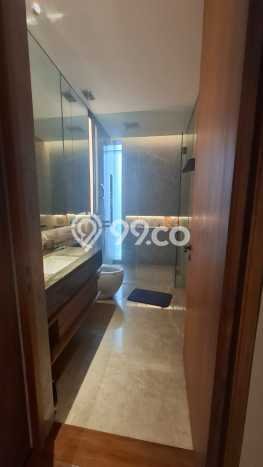Rumah Elit LB 2000m2 Siap Huni Desain Elegan di Daan Mogot, Jakarta Barat Rumah Elit LB 2000m2 Siap Huni Desain Elegan di Daan Mogot, Jakarta Barat