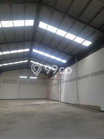 LOKASI PREMIUM! Gudang Area Komersial di Cipondoh, Luas 440m2m², Siap Operasional LOKASI PREMIUM! Gudang Area Komersial di Cipondoh, Luas 440m2m², Siap Operasional