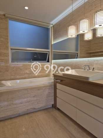 Rumah Cantik Siap Huni Di Permata Buana Luas 450m2 Lokasi Strategis Rumah Cantik Siap Huni Di Permata Buana Luas 450m2 Lokasi Strategis