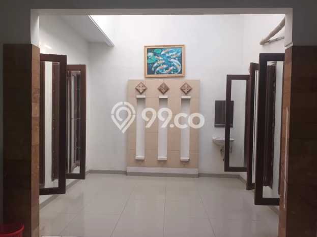 Dijual Rumah Strategis Bagus Punya 5 KT di Serpong Utara Tangerang Selatan Hak Pakai Dijual Rumah Strategis Bagus Punya 5 KT di Serpong Utara Tangerang Selatan Hak Pakai