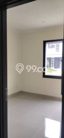 Jarang Ada! Rumah Kontrakan 4 Kamar Nyaman Siap Huni Gading Serpong Jarang Ada! Rumah Kontrakan 4 Kamar Nyaman Siap Huni Gading Serpong