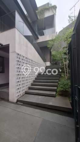 Rumah Elit LB 2000m2 Siap Huni Desain Elegan di Daan Mogot, Jakarta Barat Rumah Elit LB 2000m2 Siap Huni Desain Elegan di Daan Mogot, Jakarta Barat