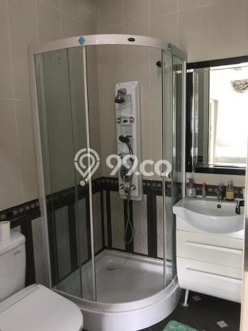 Disewakan Rumah Murah di Lippo Karawaci Tangerang Punya 5 Kamar Tidur Disewakan Rumah Murah di Lippo Karawaci Tangerang Punya 5 Kamar Tidur