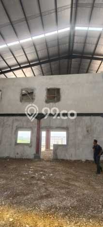 LOKASI BISNIS! Gudang Disewakan Kawasan Legok, Luas 540m², Jalan Utama LOKASI BISNIS! Gudang Disewakan Kawasan Legok, Luas 540m², Jalan Utama