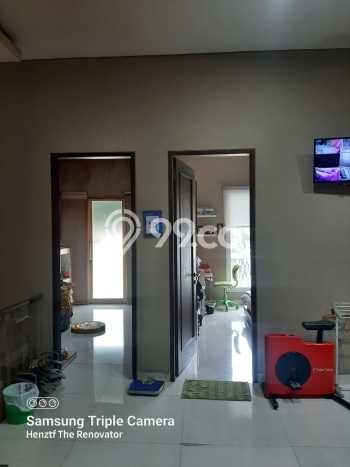 Ready to Use! Luxury House LT 280m2 Desain Elegan di Alam Sutera Ready to Use! Luxury House LT 280m2 Desain Elegan di Alam Sutera
