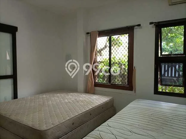 Jual Rumah Strategis Bagus Punya 5 KT di Depok Sleman SHM Jual Rumah Strategis Bagus Punya 5 KT di Depok Sleman SHM