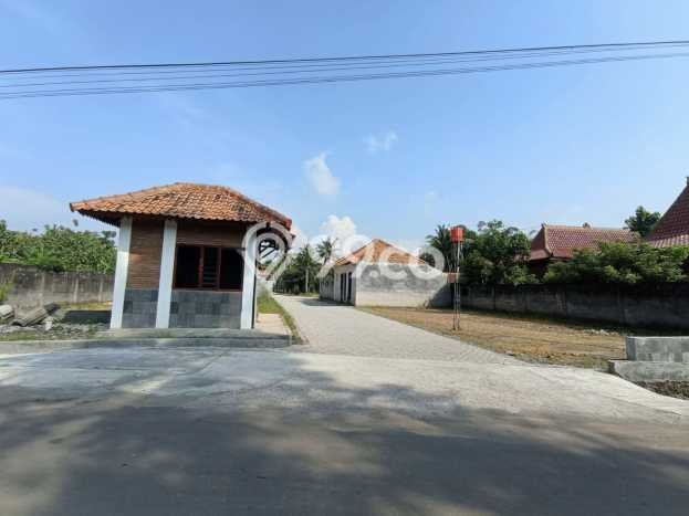 Jual Rumah Bagus Siap Huni LB 50m2 di Godean, Sleman Jual Rumah Bagus Siap Huni LB 50m2 di Godean, Sleman